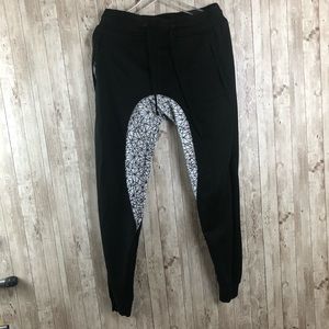 Carbon Joggers